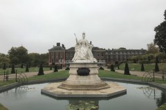 Kensington Gardens , London
