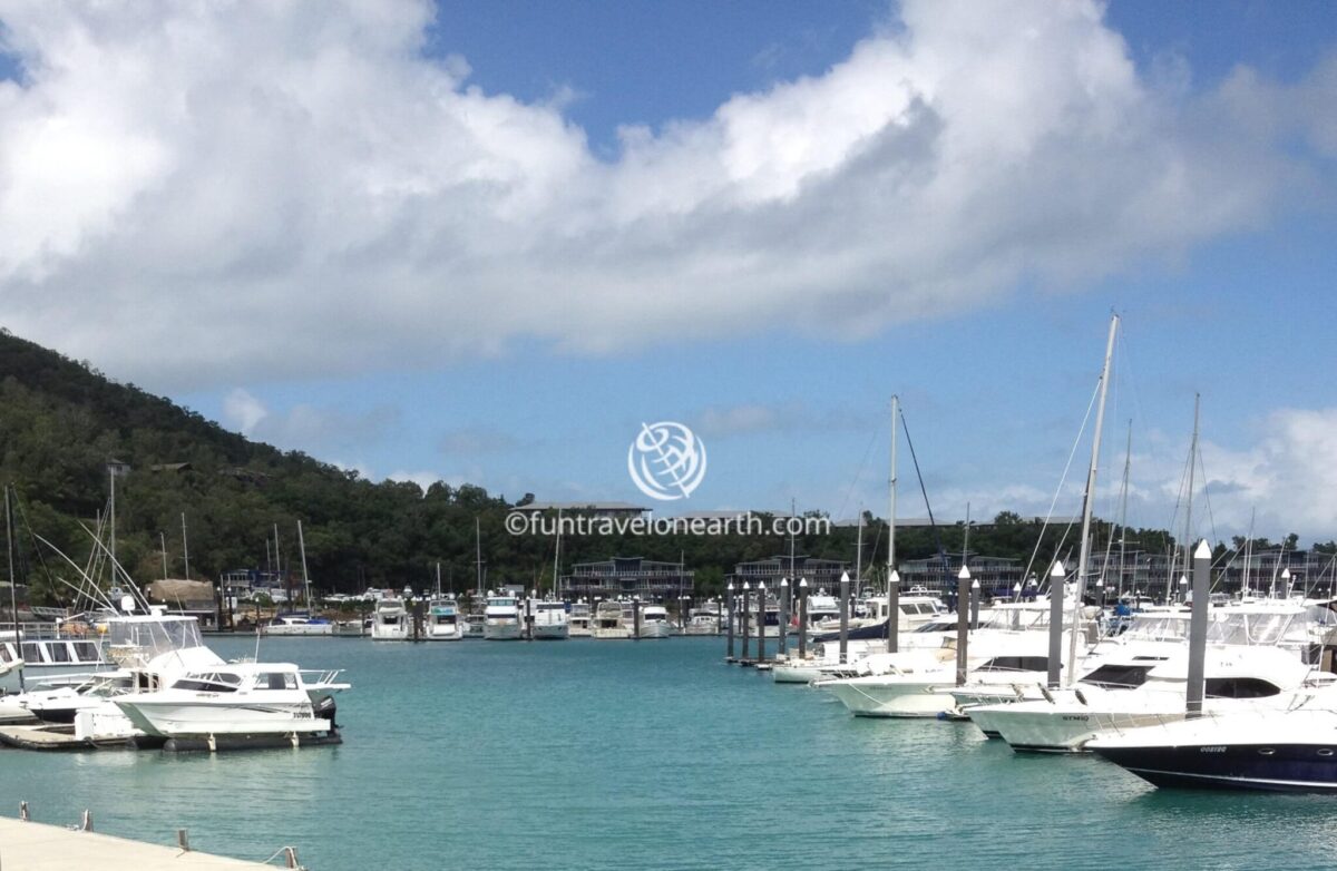 Hamilton Island,Marina