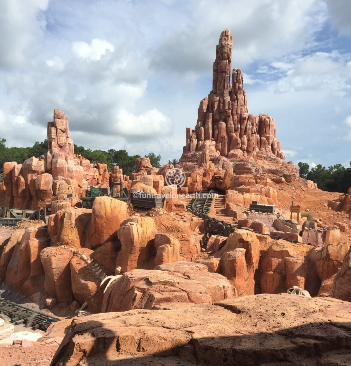 Magic Kingdom Park,Seven Dwarfs Mine Train