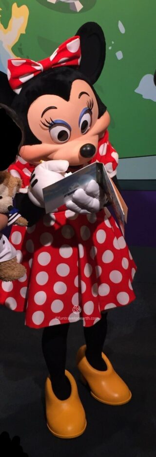 Epcot,Epcot Character Spot