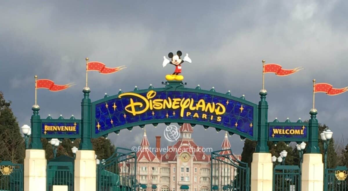 DISNEYLAND PARIS