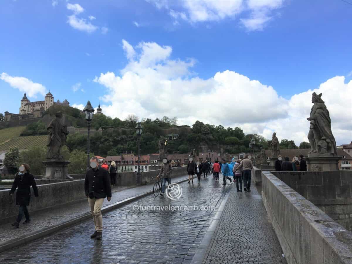 Würzburg, Alte Mainbrücke