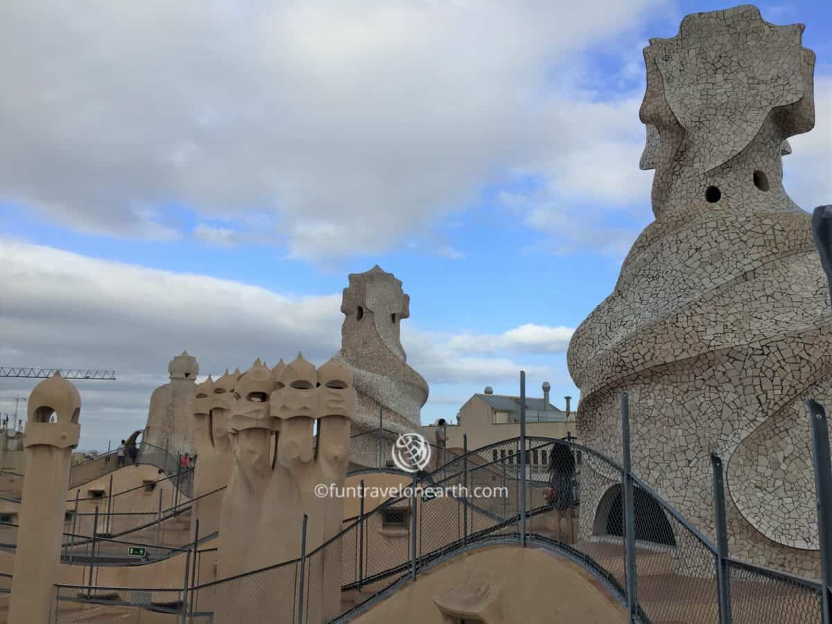 Warrior Rooftop,Casa Milà