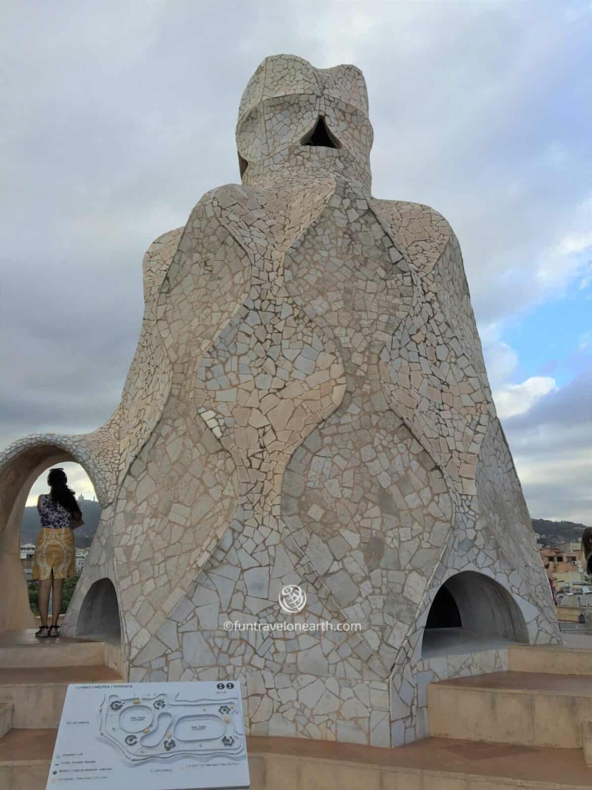 Warrior Rooftop,Casa Milà