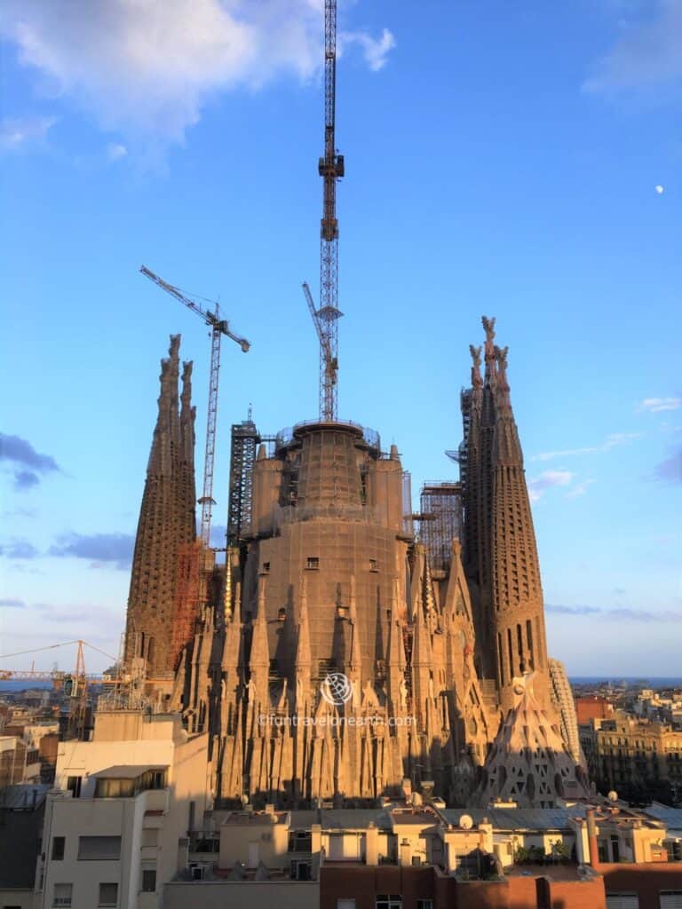 View from the terrace of Ayre Hotel Rosellon, Bas&iacute;lica de la Sagrada Fam&iacute;lia, Barcelona, Spain