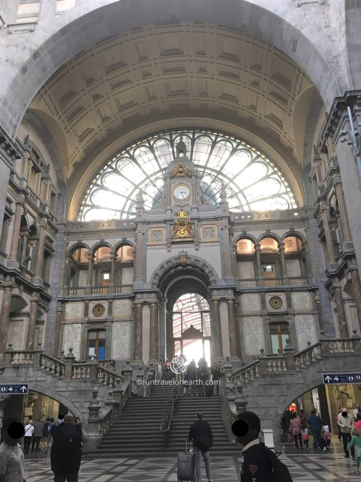 Station Antwerpen-Centraal