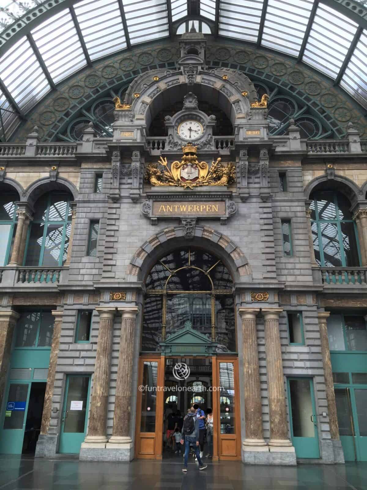 Station Antwerpen-Centraal