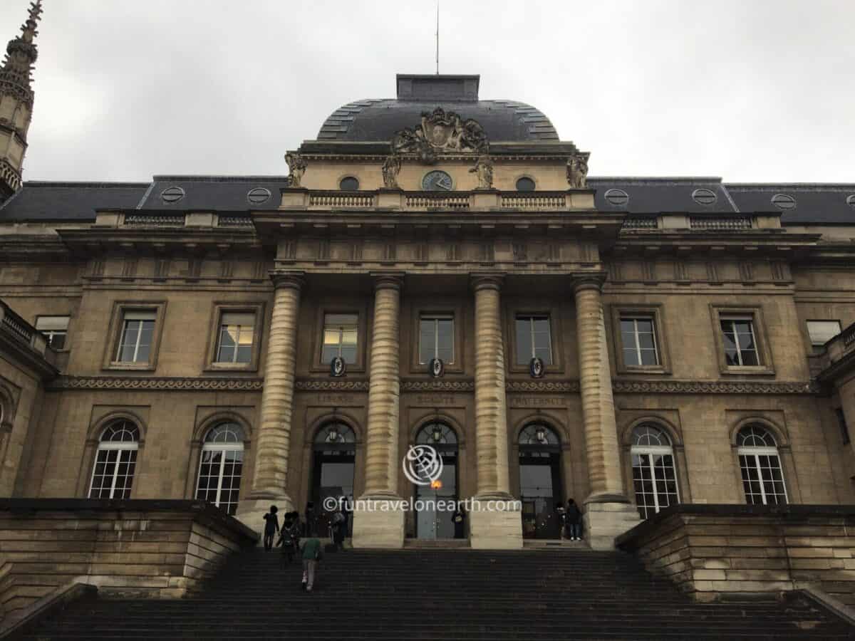 Palais de Justice de Paris