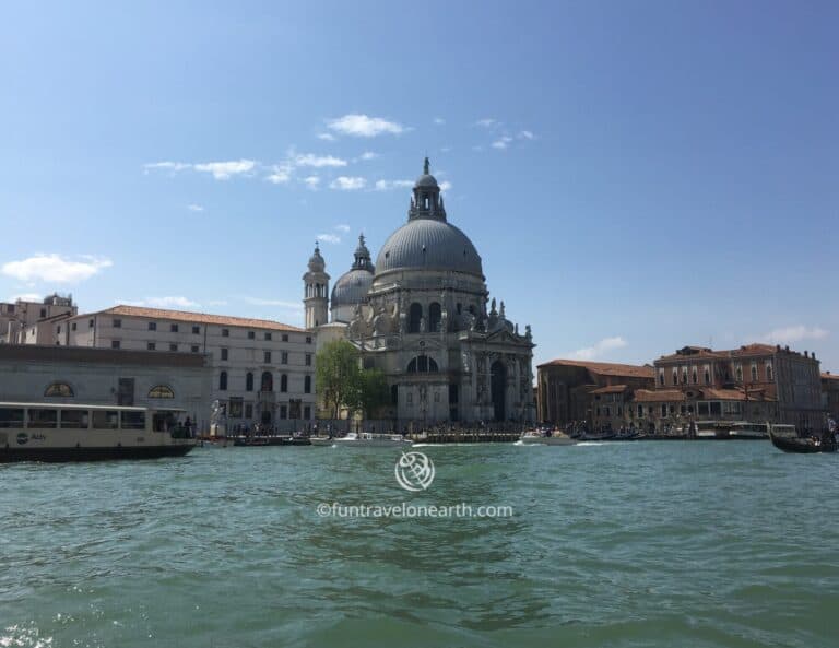 San Giorgio Maggiore Church, Gondola, Venezia, Italy