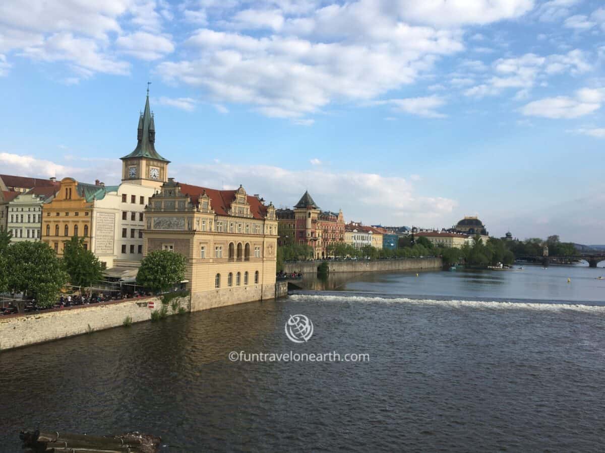 Charles Bridge,Prague