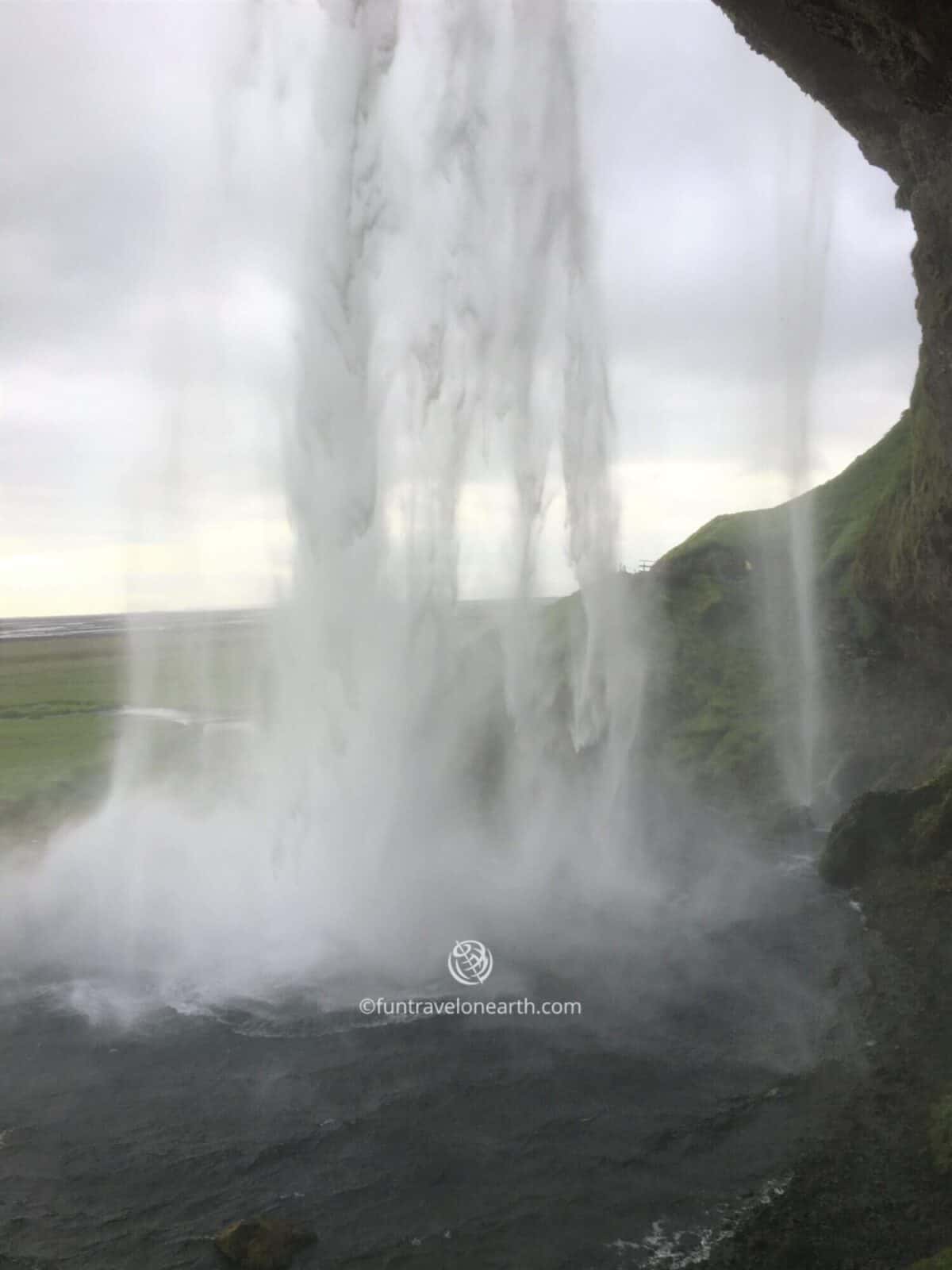 Seljalandsfoss,Iceland