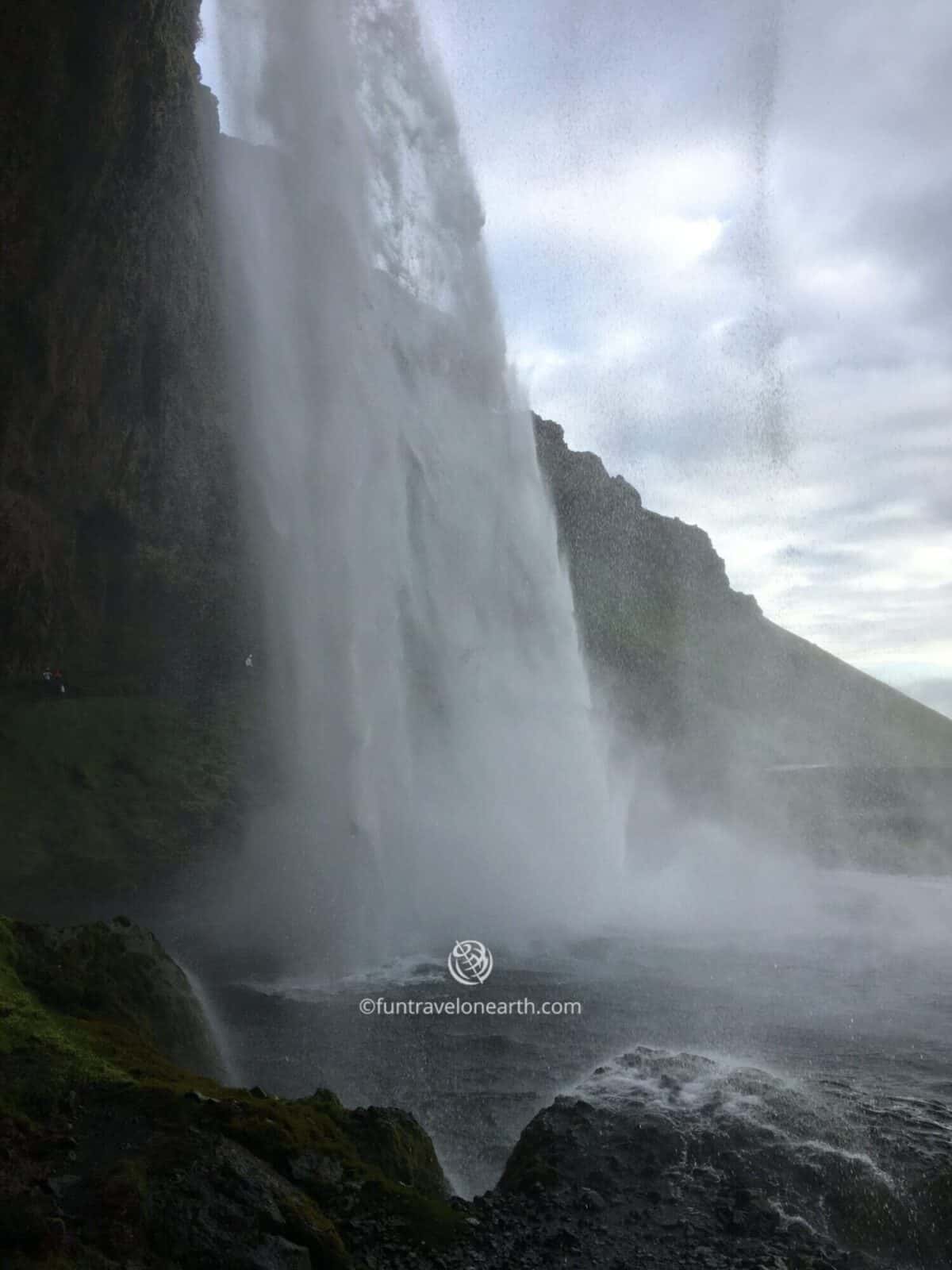 Seljalandsfoss,Iceland