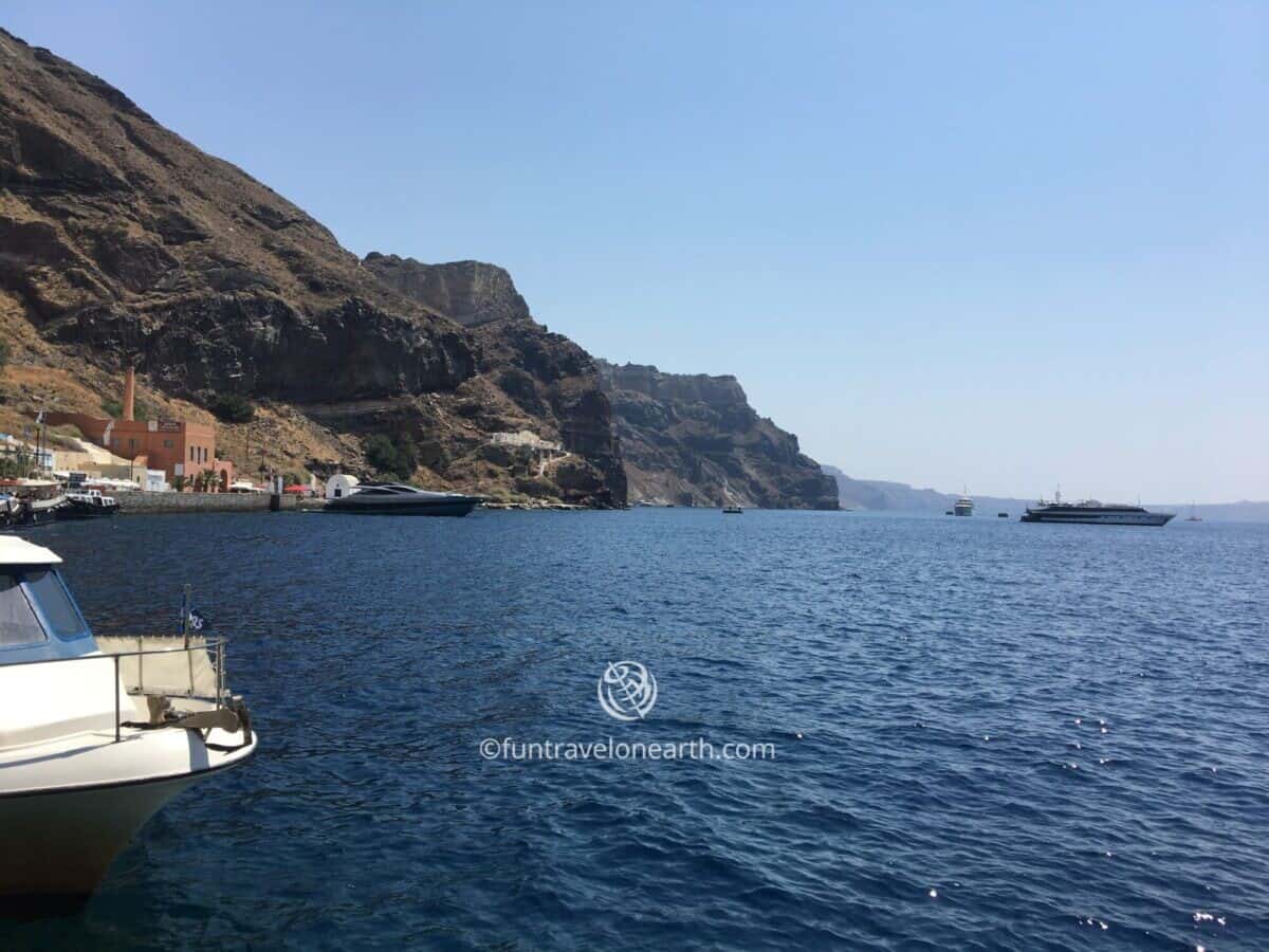 Fira(フィラ) , Santorini old harbor