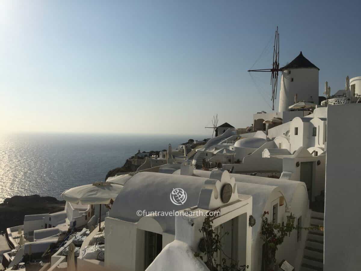 Oia , Santorini