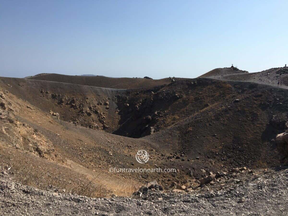 Nea Kameni Volcanic Park,Fira(フィラ) , SUN SET OIA SAILING CRUISES,Santorini