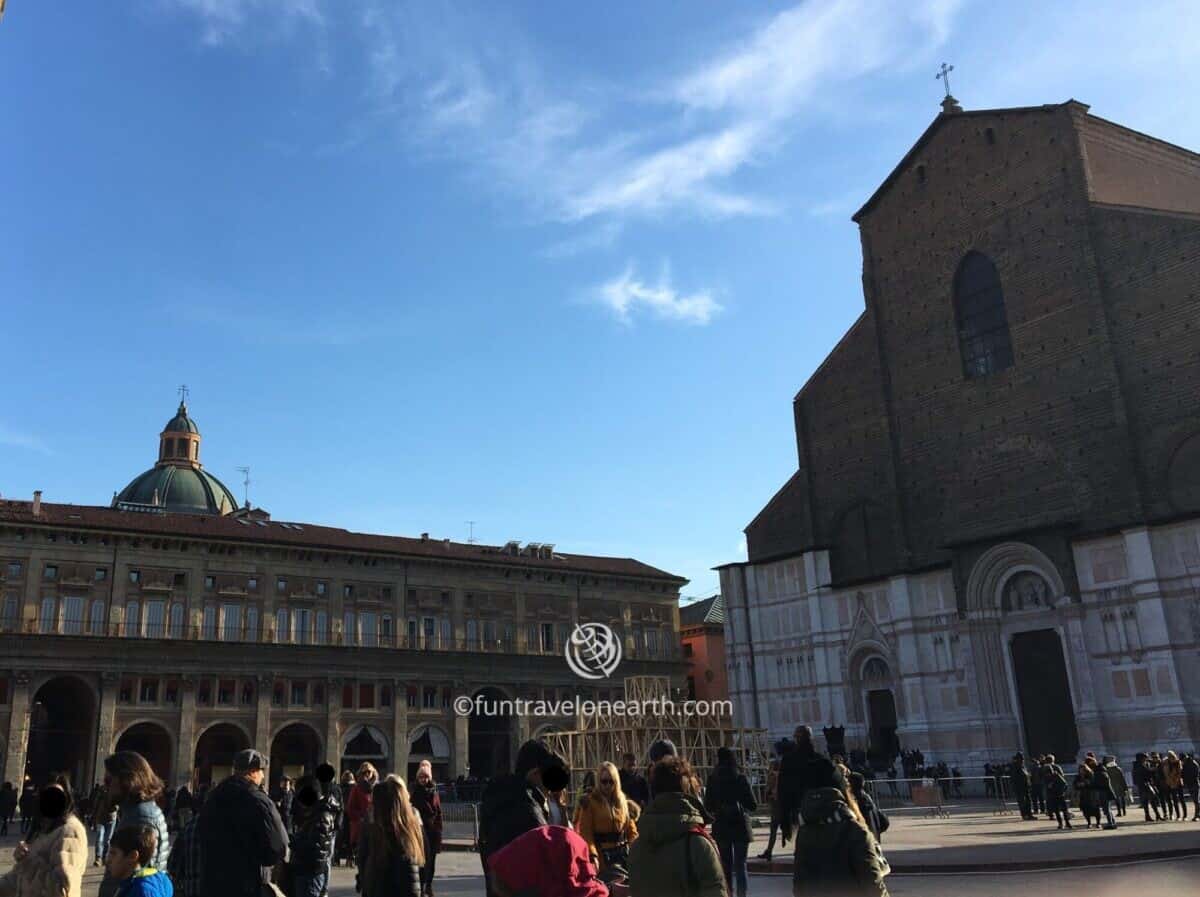 Piazza Maggiore , Basilica di San Petronio