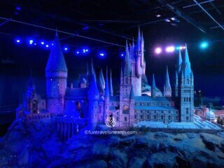 Hogwarts Castle1:24, Warner Bros. Studio Tour London - The Making of Harry Potter