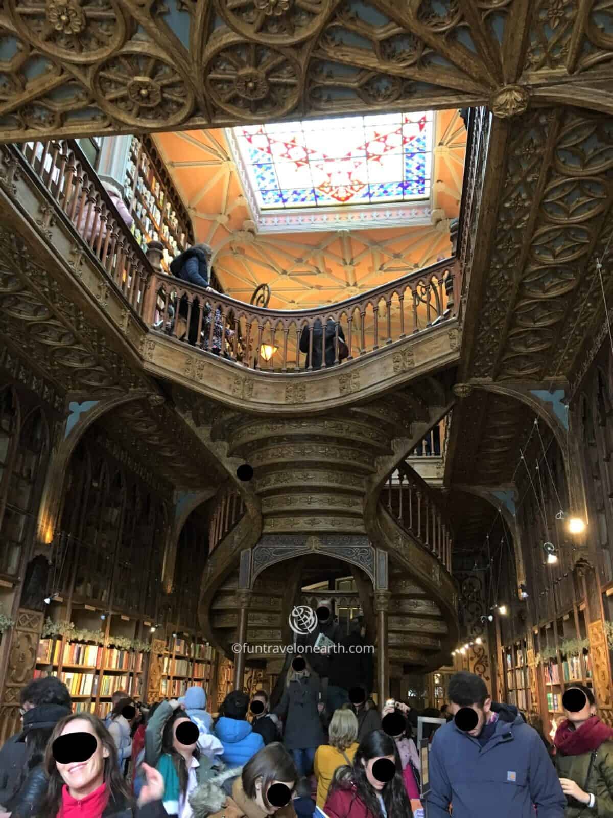 Livraria Lello , Porto,Portugal