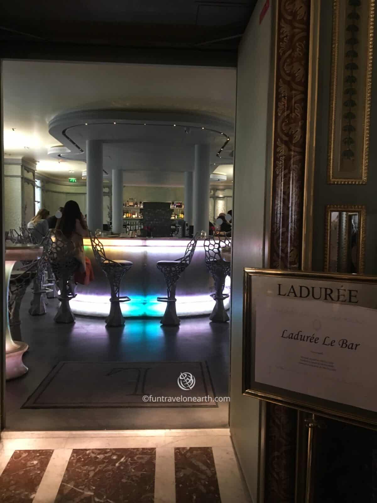 Ladurée Champs Elysées , Paris