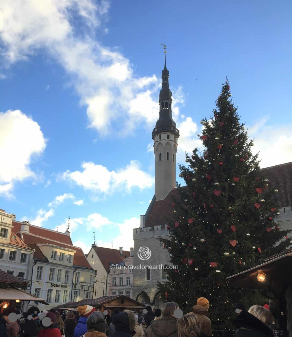 Tallinn 1 伝統的で美しいエストニア タリンのクリスマスマーケット Fun Travel On Earth