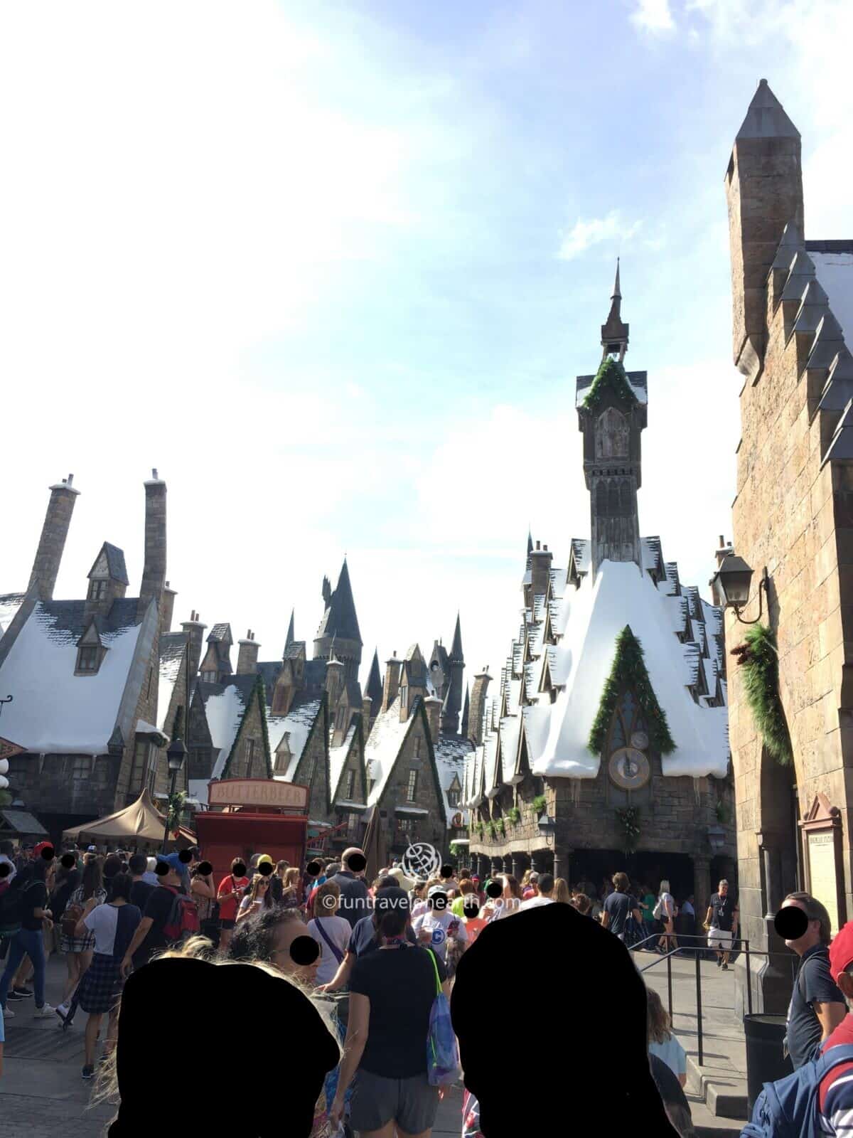 The Wizarding World of Harry Potter™ – Hogsmeade™, UNIVERSAL’S ISLANDS OF ADVENTURE