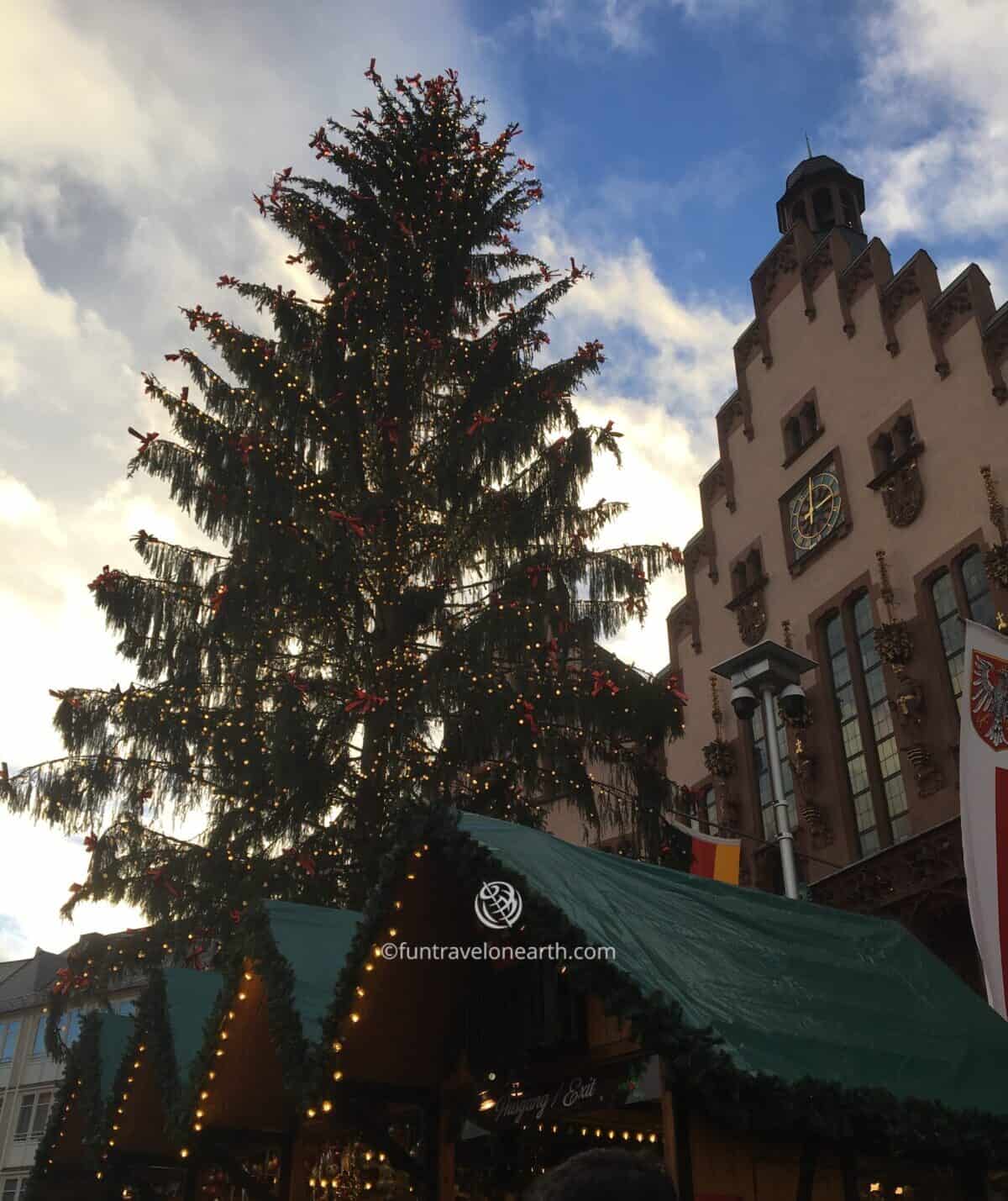 Römerberg , Frankfurt Christmas Market