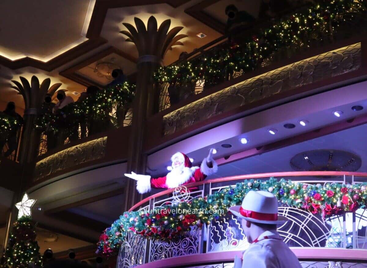 SANTA'S WINTER WONDERLAND BALL, Disney Dream, Disney CRUISE LINE