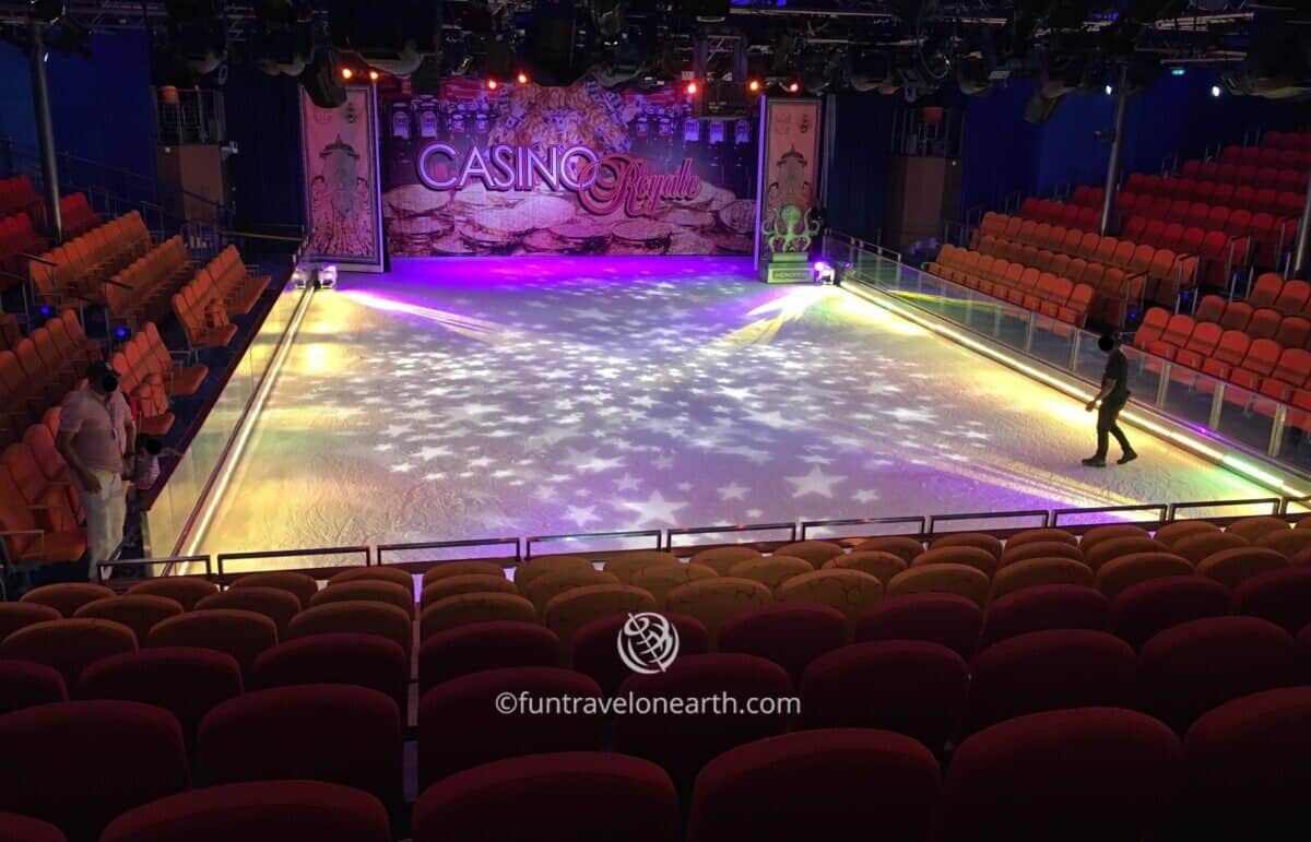 Allure of the Seas,Deck 4,Center Ice Rink