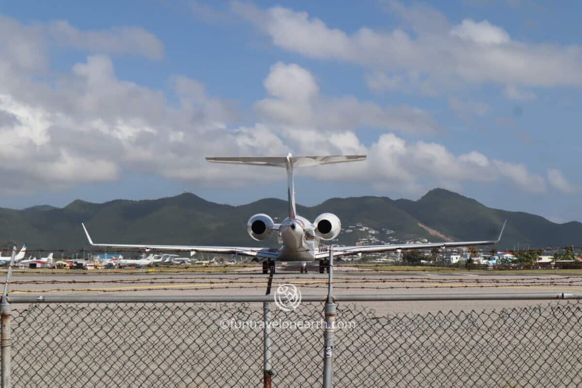 St.Maarten,Maho Beach