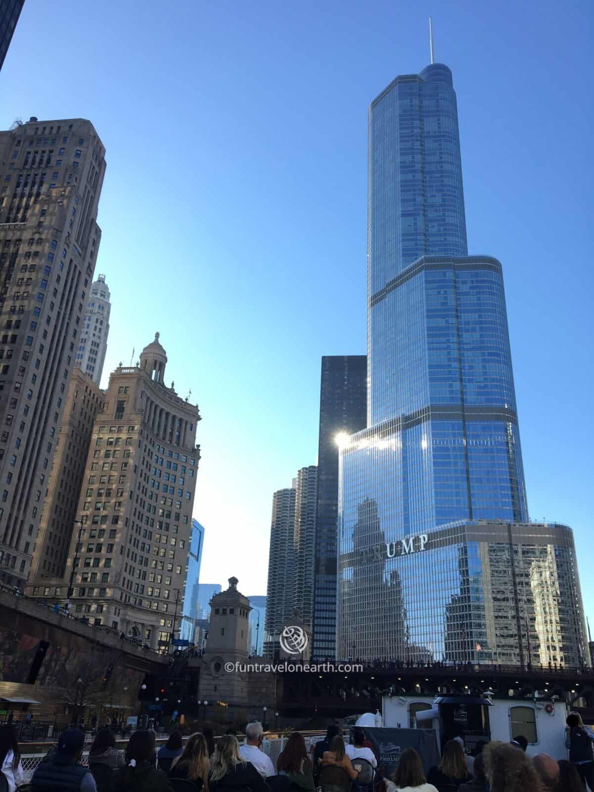 Chicago Architecture Foundation Center River Cruise aboard Chicago's First Lady