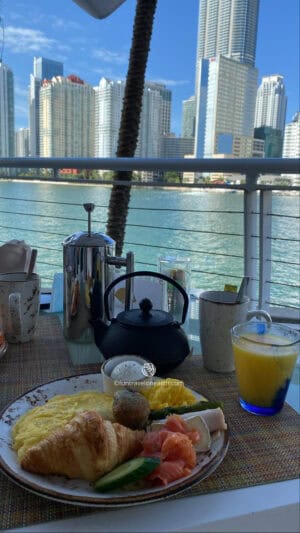 Mandarin Oriental Miami, hotel breakfast
