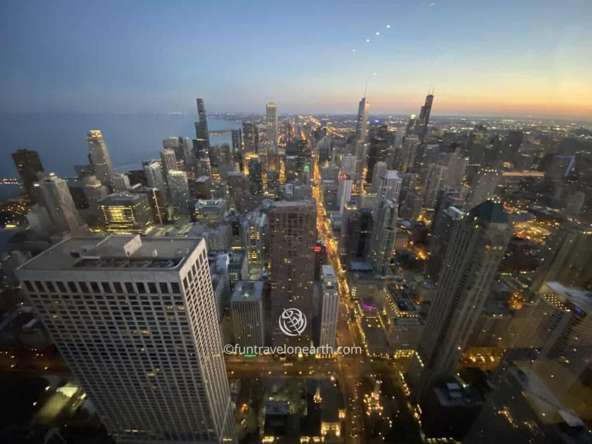 360 Chicago, Observation deck