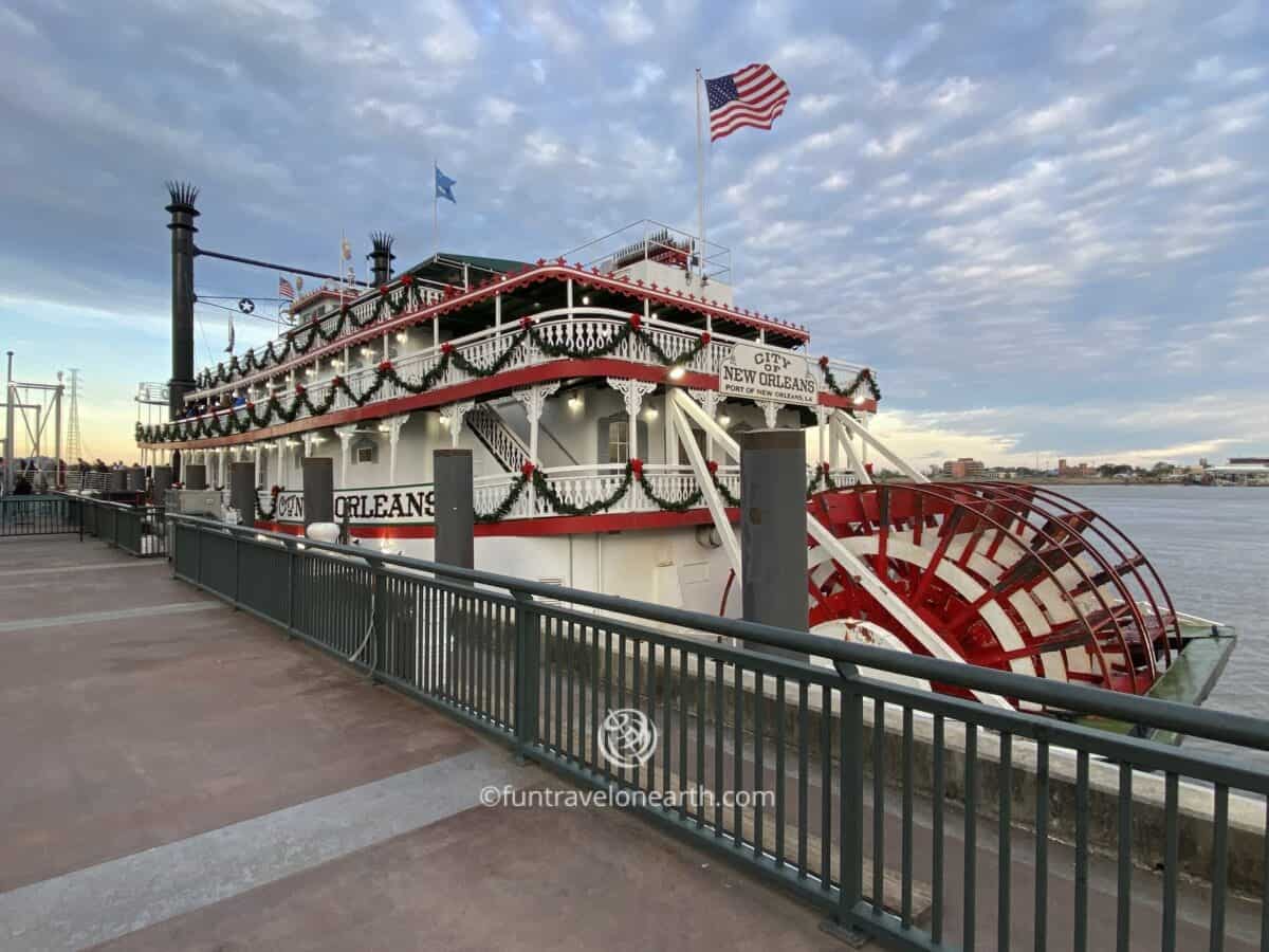 NEW ORLEANS STEAMBOAT CRUISES