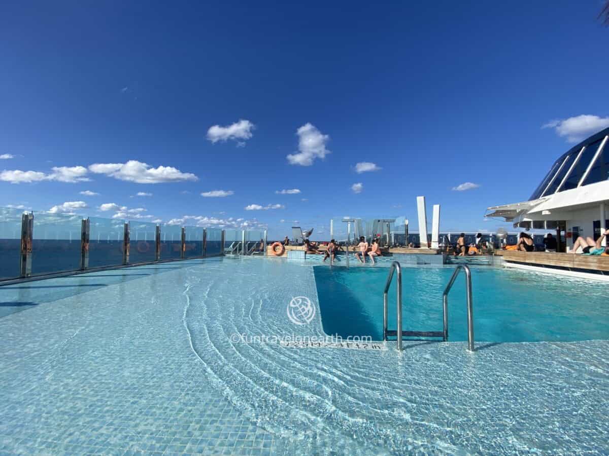 the Infinity Pool, MSC DIVINA