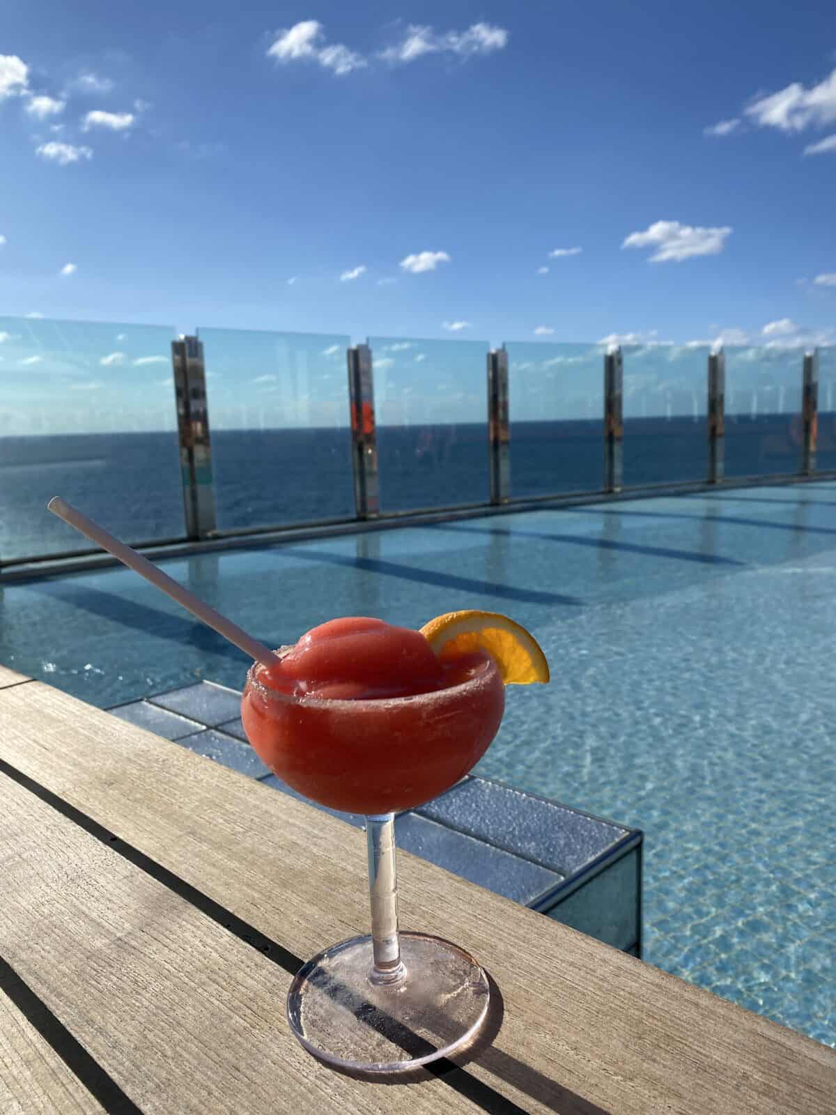 the Infinity Pool, MSC DIVINA