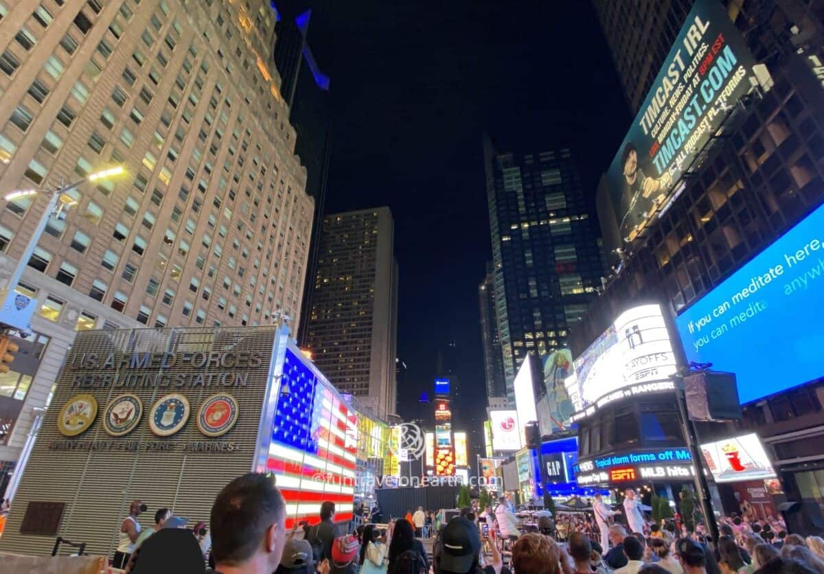 Times Square, Manhattan, NY