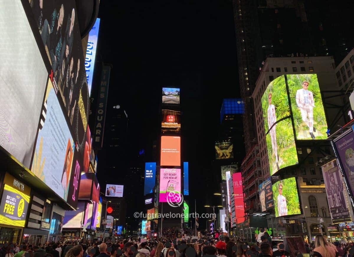 Times Square, Manhattan, NY