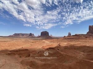 Monument Valley, The 17-mile loop drive, John Ford Point
