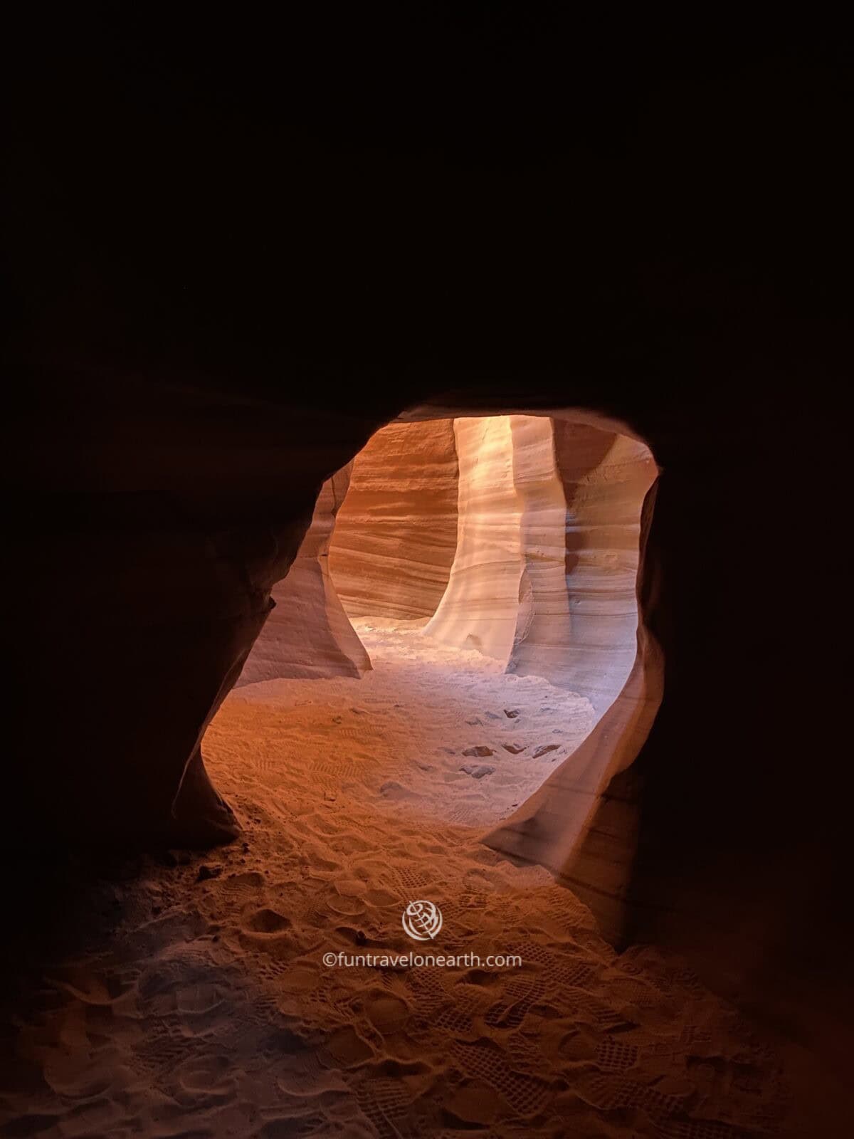 Lower Antelope Canyon