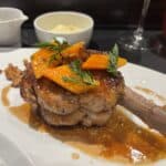 LA CÔTE DE VEAU, L'Atelier de Joël Robuchon Étoile, Paris
