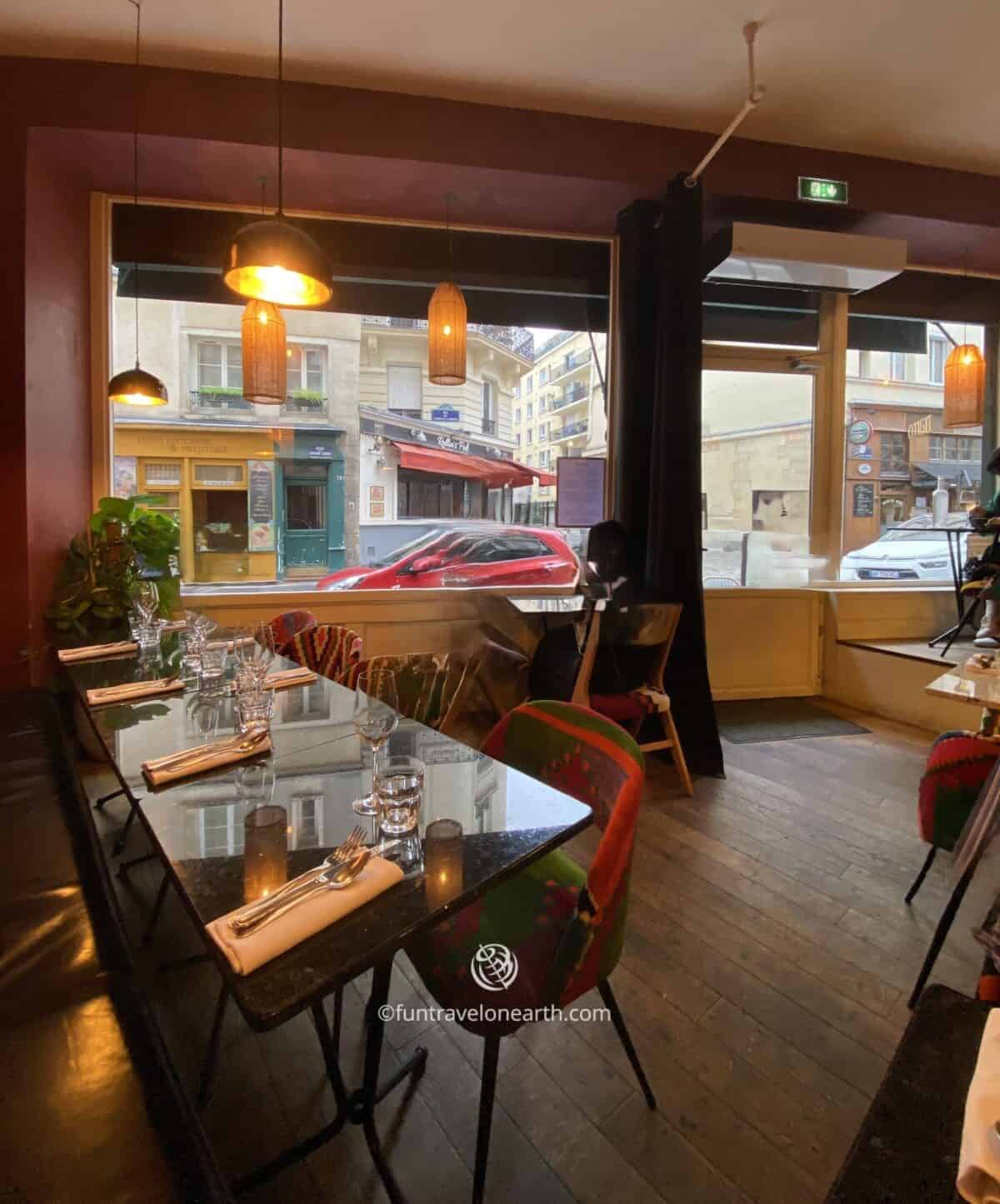 narro, Paris