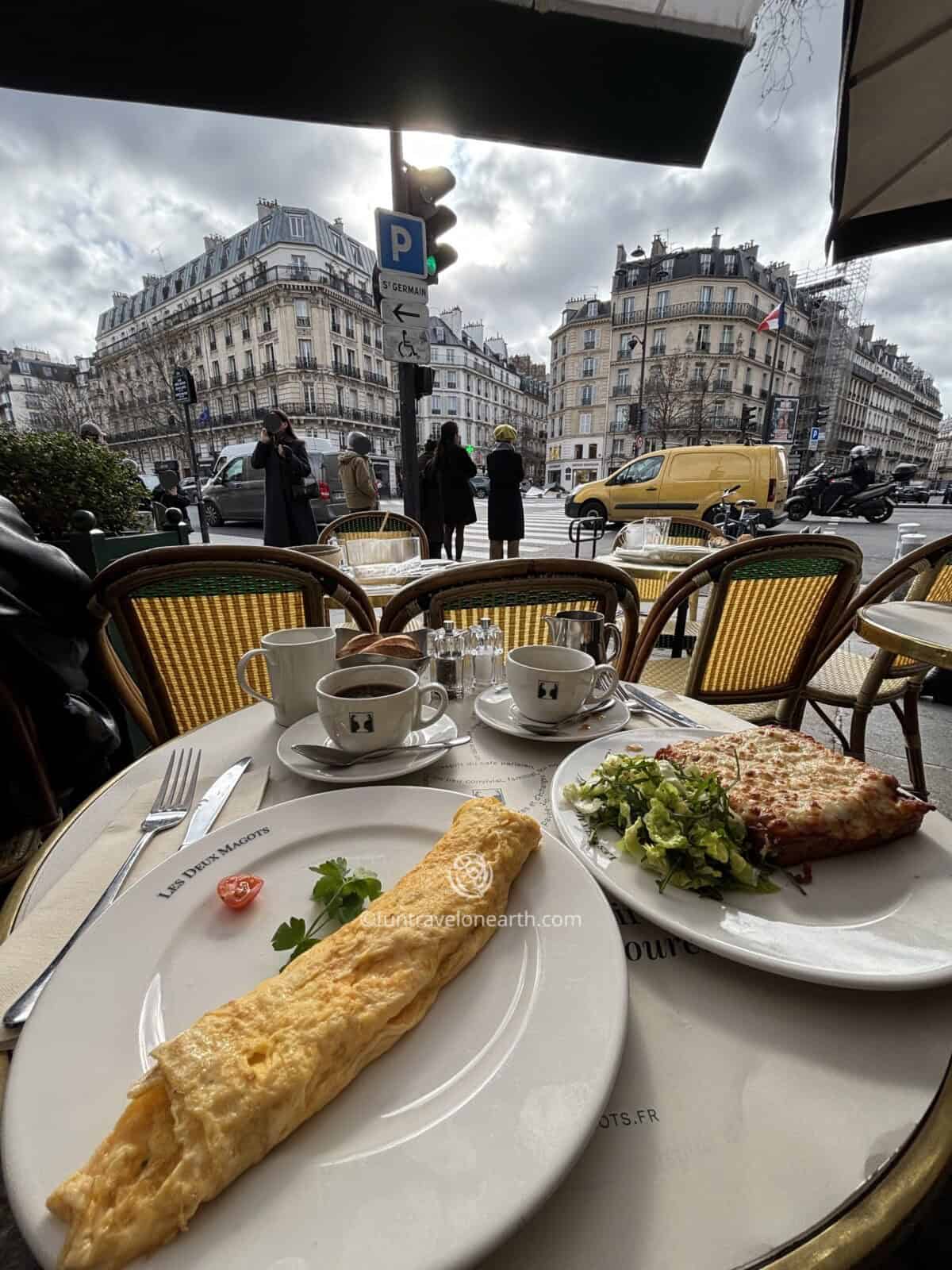 Les Deux Magots, Paris