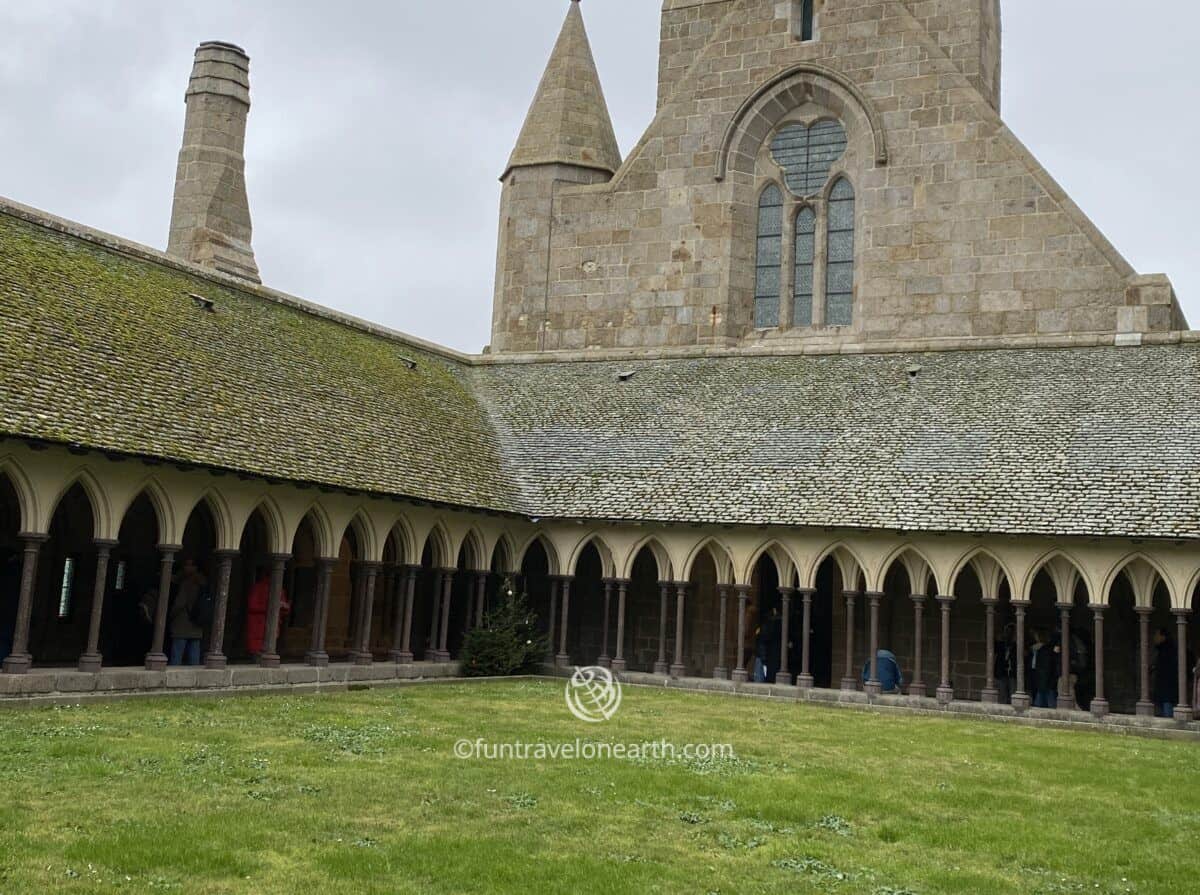 Mont Saint Michel, La Merveille