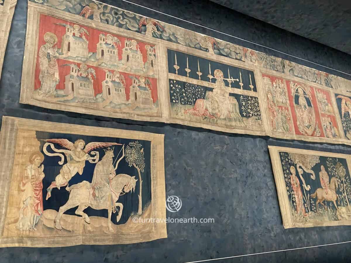 Tenture de l'Apocalypse、Château d'Angers, France