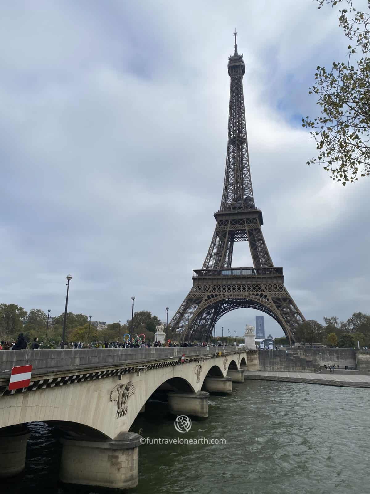 Eiffel Tower, Pont d'Iéna