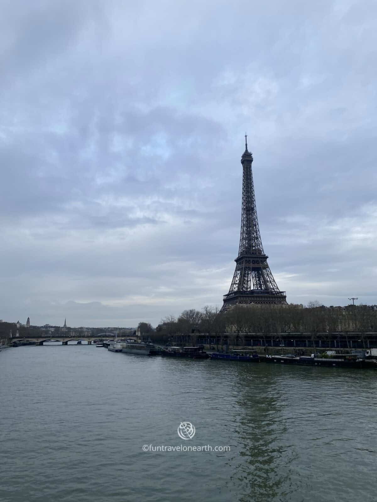 Eiffel Tower, Pont de Bir-Hakeim