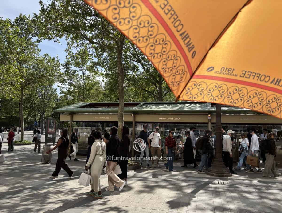 Bacha Coffee, Av. des Champs-Élysées, Paris