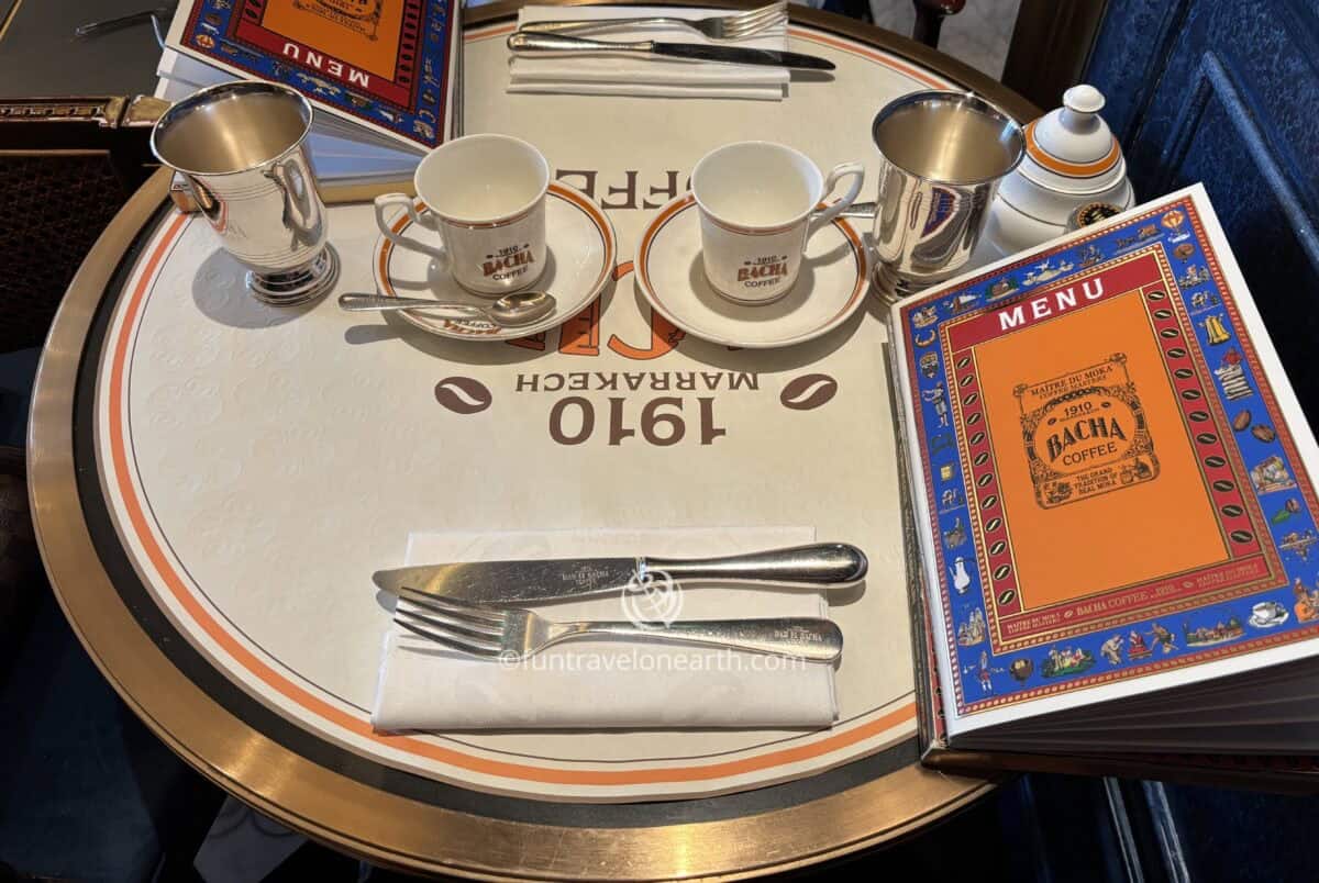 Bacha Coffee, Av. des Champs-Élysées, Paris