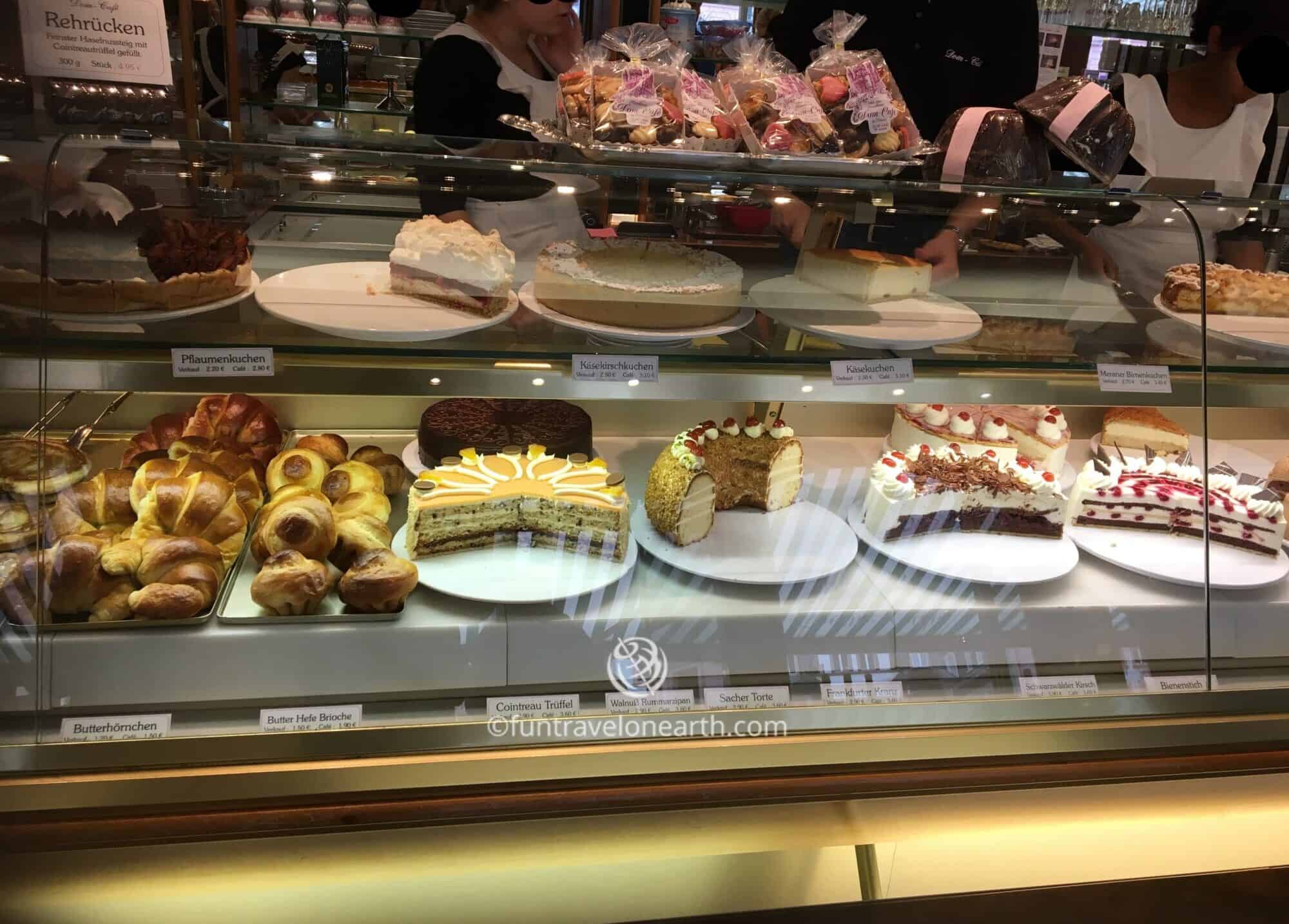 ドイツ マインツ観光の見どころ シャガールの青のステンドグラス Fun Travel On Earth