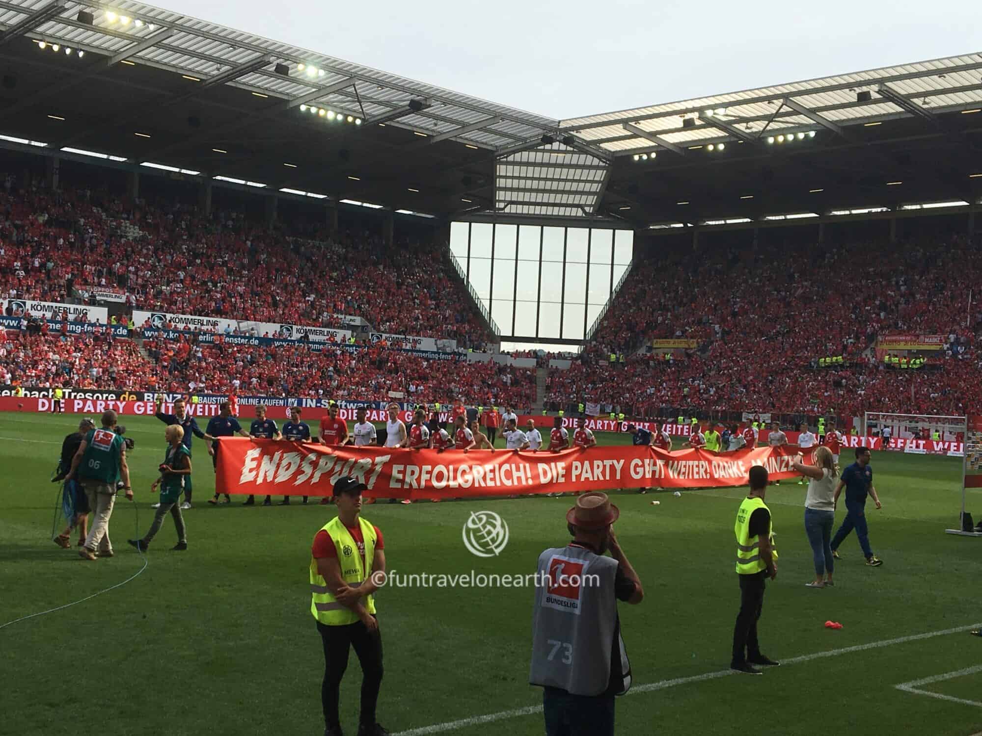 ドイツ マインツ サッカー観戦 In Mainz Fun Travel On Earth